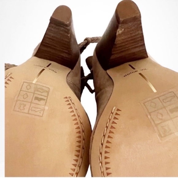 Anthropologie Dolce Vita Suede Tassel Peep Toe Heel Bootie SZ 7.5 Tan - Picture 10 of 11